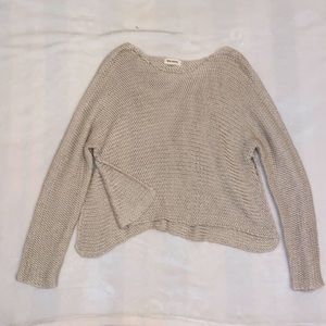 Knitted Sweater with slit on sides
